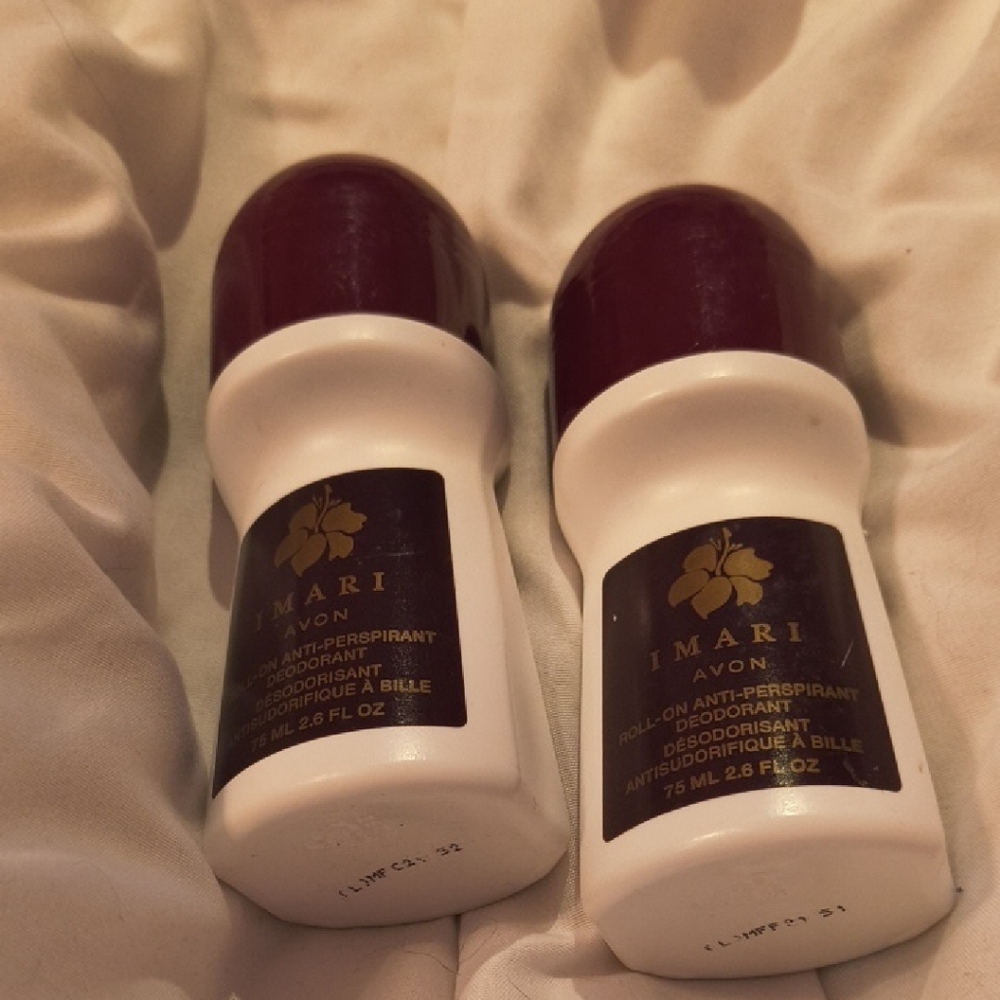 Avon Imari Deodorant Duo with Dark Red Caps